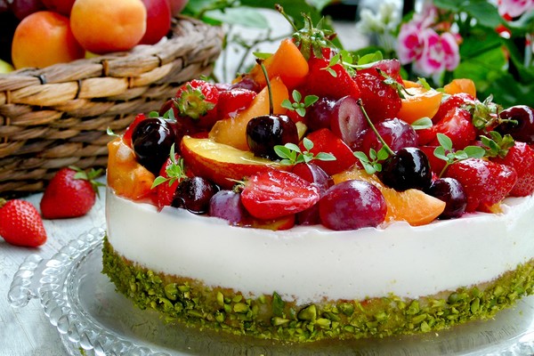 Fond d'écran gâteau aux fruits - Fruit cake wallpaper